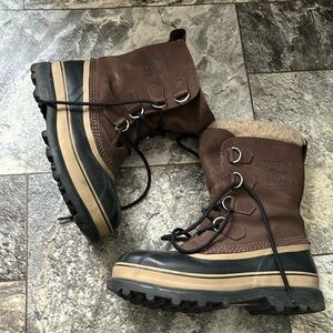 caribou sorel boots size 9 mens